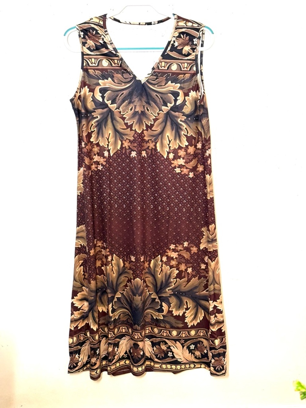 Sleeveless V-Neck Green, Tan and Brown Floral Print Midi Dress. Size L. NWT.